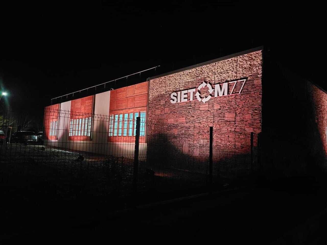 Innovation écologique : une ressourcerie modèle en France