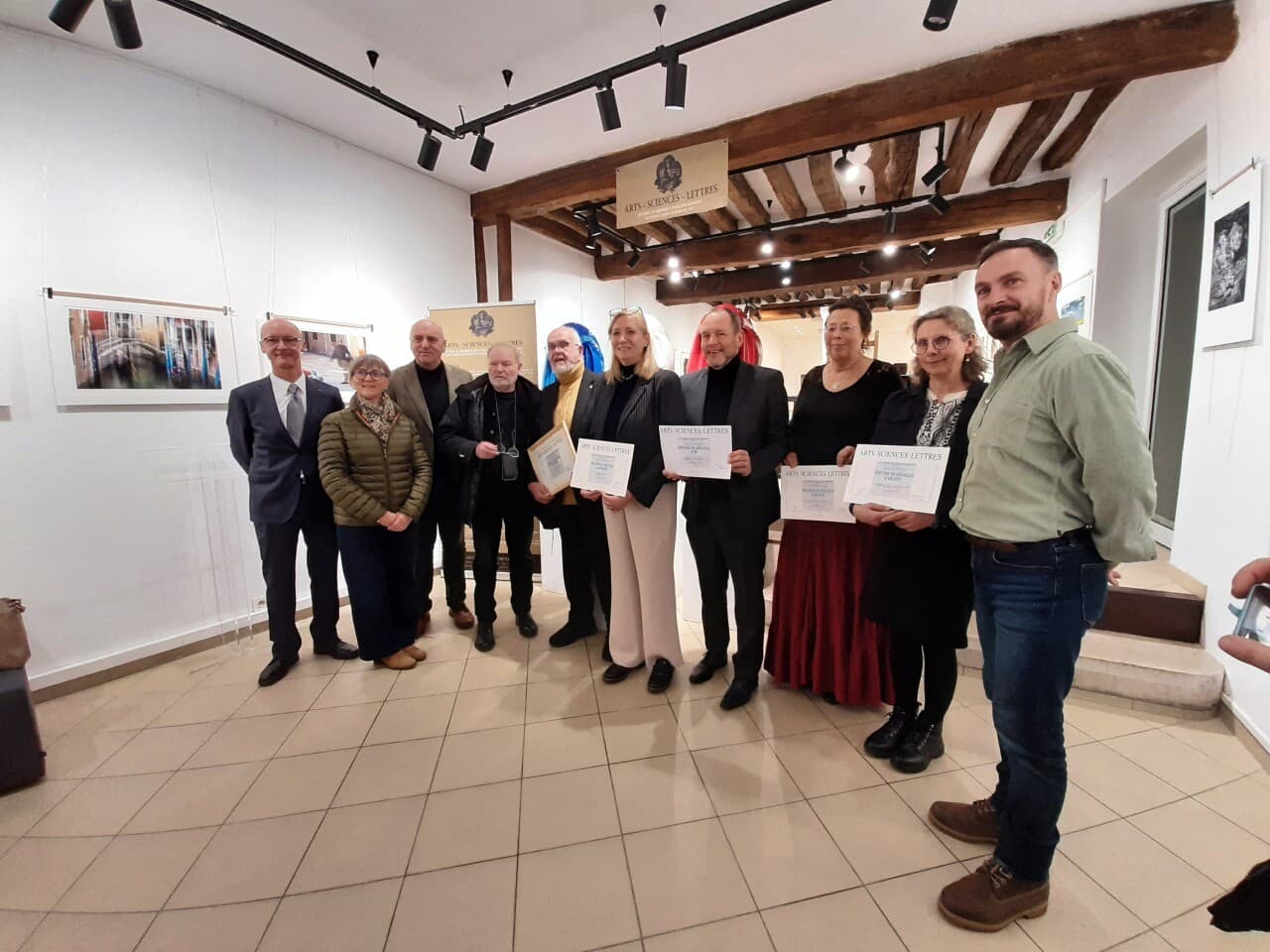 France honore ses talents artistiques : leçon pour l'Afrique